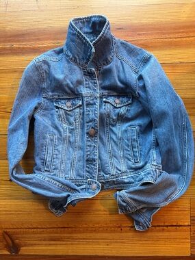 American Eagle Classic Blue Denim Jacket - Women